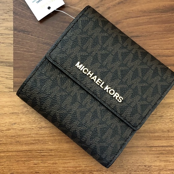 Michael Kors | Bags | Michael Kors Sm Card Case Carryall Wallet | Poshmark